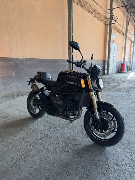 Qj moto 900 Srk Yengi 2026