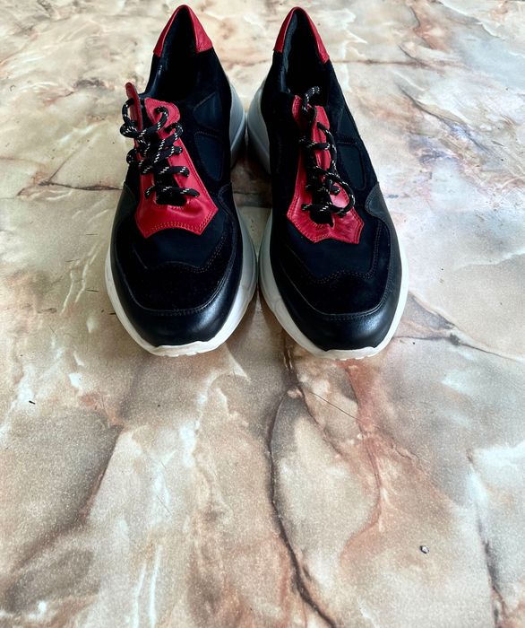 Pantofi Bigotti  44 noi . Set 2 buc