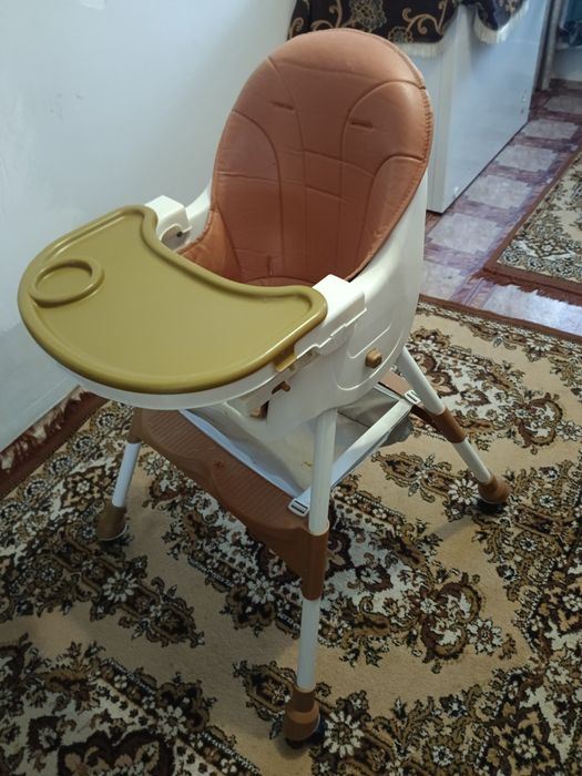 Продам стульчик в отличном состоянии