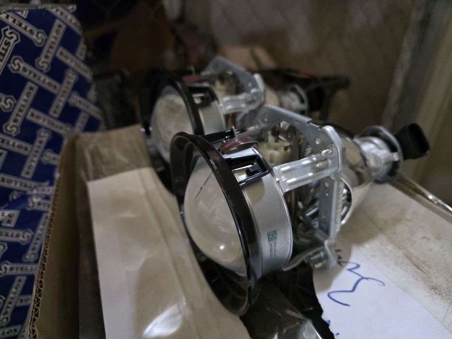 Фары dodge challenger