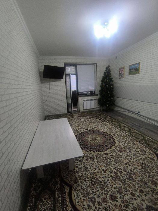 Срочно продаётся 2 Х комнатная квартира