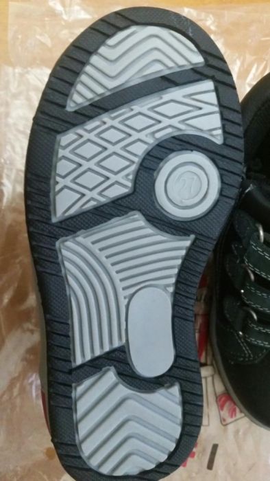 Продам ботинки Pafi.