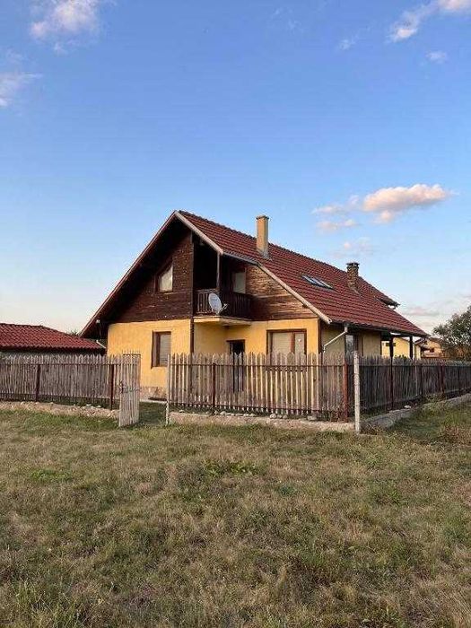 Планинска семейна къща за гости Райово