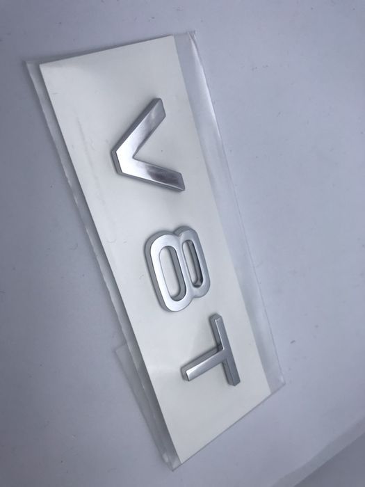 Emblema Audi V8t