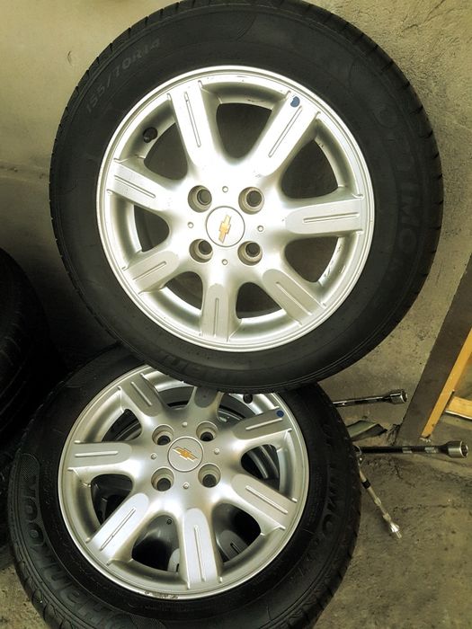 Spark diska balon sotiladi.