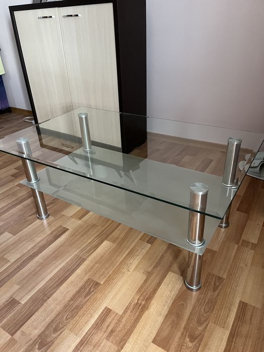 Холна маса стъклена