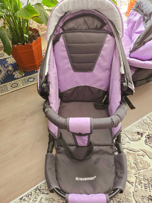 Vând cărucior Krausman