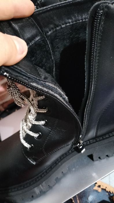 Продам сапоги новые и тёплые