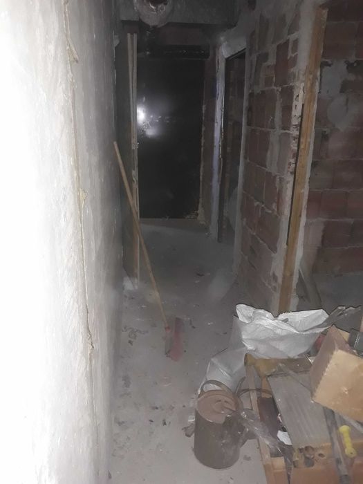 Кърти чисти извозва Чистене на мазета тавани апартаменти