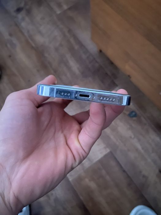 Iphone 12pro обмен интерует