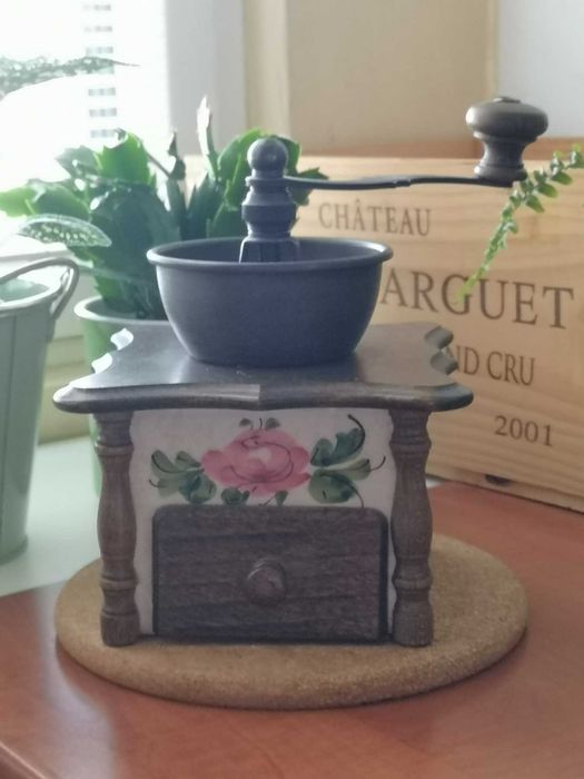 Винтидж мелничка за кафе от Бавария