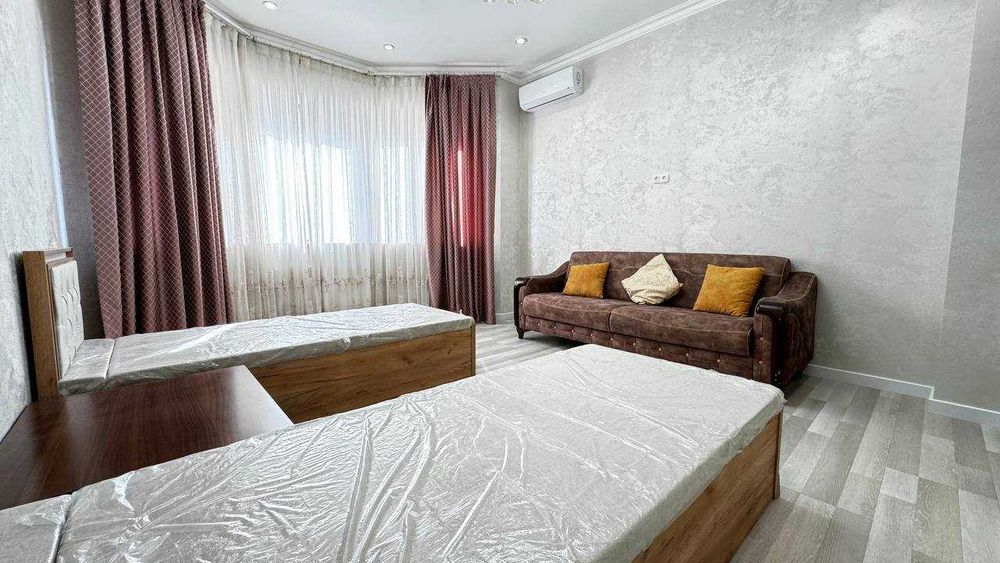 ПРОДАЕТСЯ 3/3/8 Новостройка  ЖК Dream House А-1