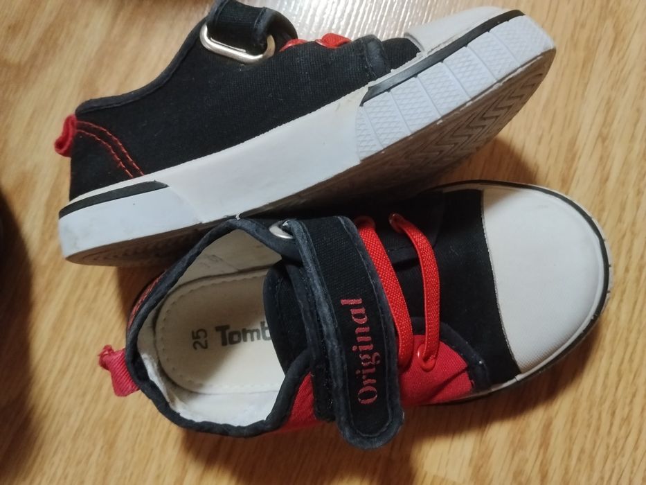 Продам детская обувь