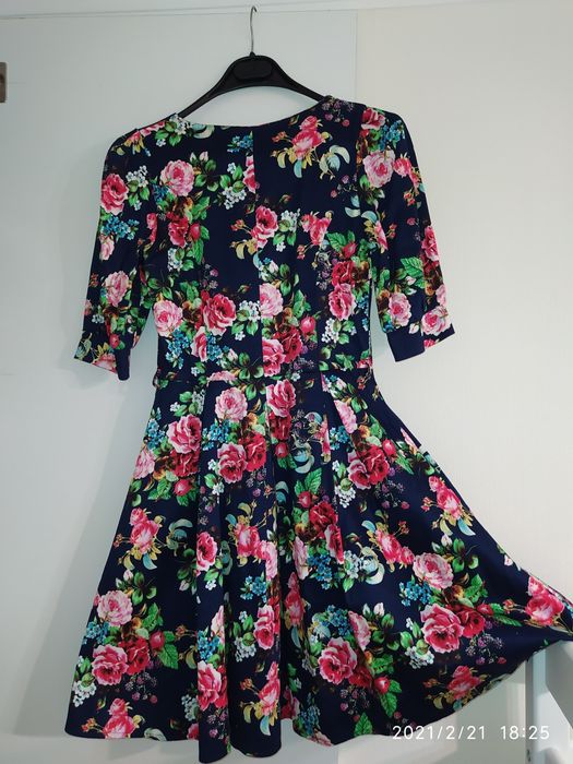 Платье р-н 40-42