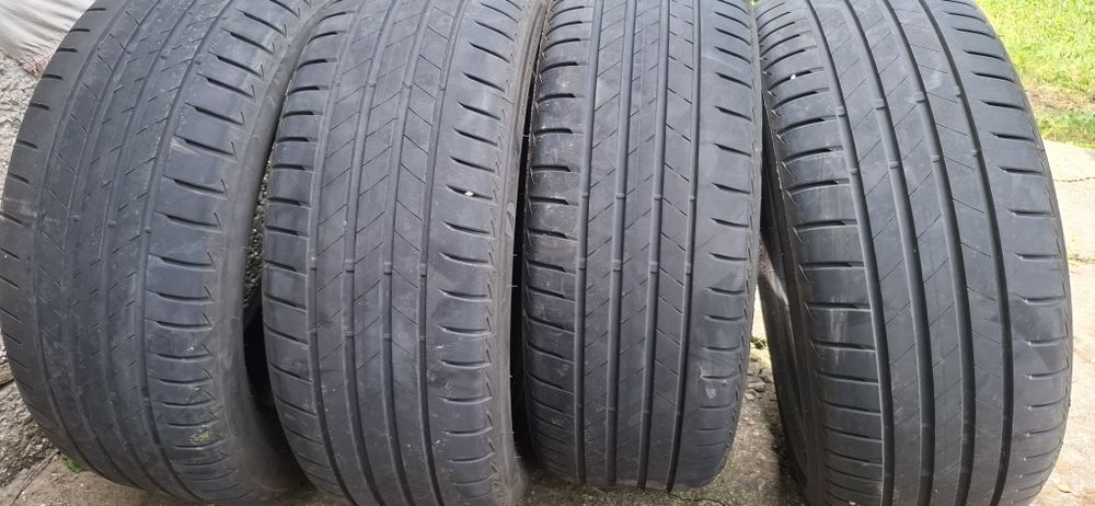 Vand 4 anvelope vara BRIDGESTONE 235 55 R18 104T