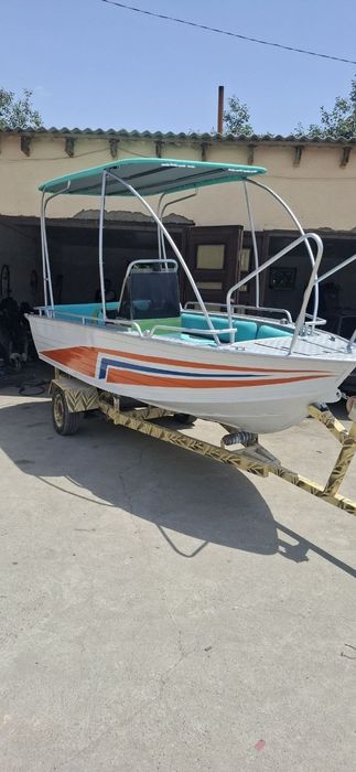 WYATBOAT лоткаси сотилади