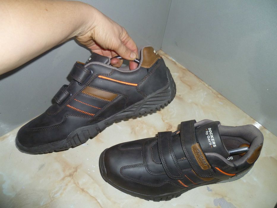 Dockers нови обувки №45