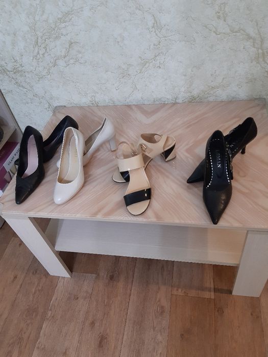 Обувь женскую б/у
