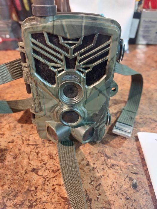 Продавам  ловна камера HC - 810 Series Digital Trail Camera.