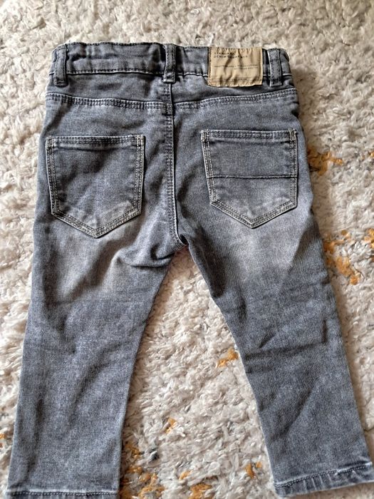 Set blugi și cămașă cu mânecă scurta