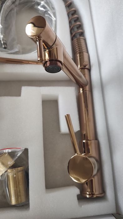 Смесител за кухня - rose gold