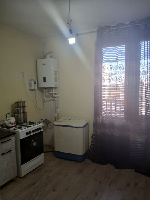 Янги Олмозор 9г 9 етаж 33 квартира