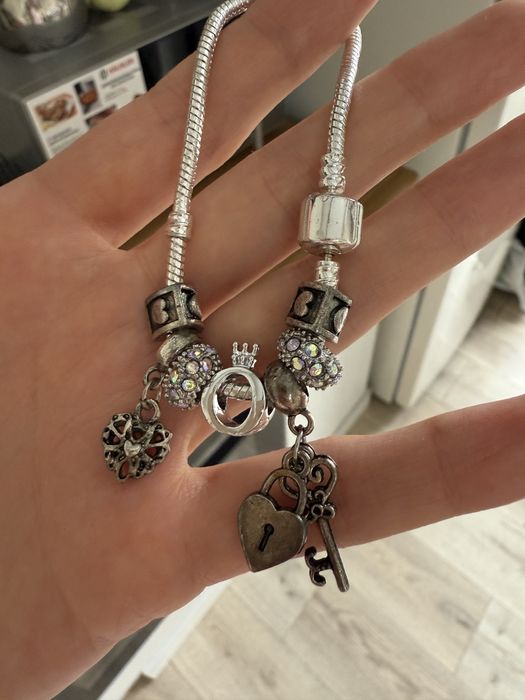 Браслеты pandora