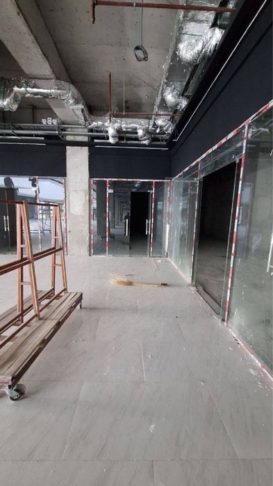 Park in mall Tashkent City Продается не жилое помешение