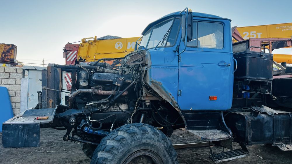 Уран на запчачти