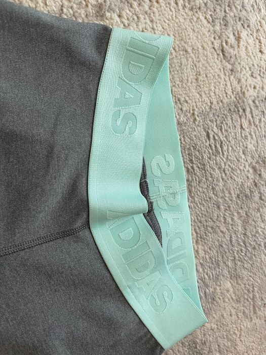 Colanti Adidas dama marimea S Techfit Compression gri cu verde menta