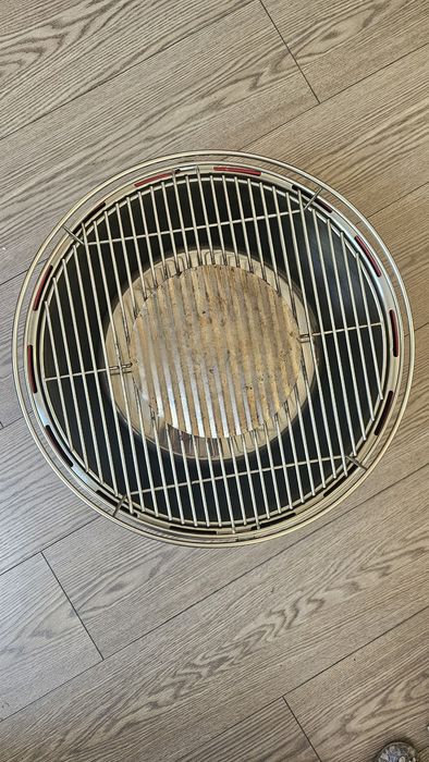 Grătar LotusGrill XL Roșu – Fără fum – Complet – grătar portabil pentru Bbq -Stare foarte bună –799 lei