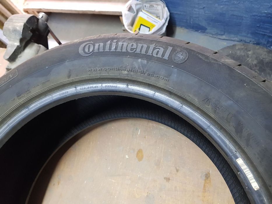 Шины Continental 235x50x18