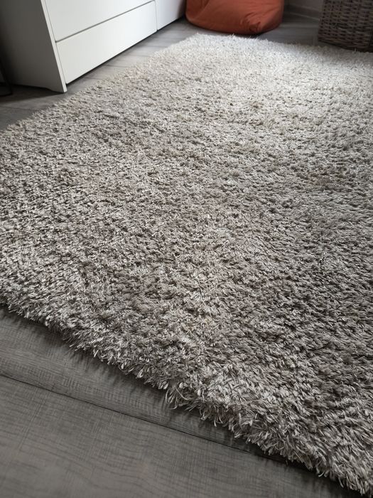 Красив килим тон шаги 200 на 140