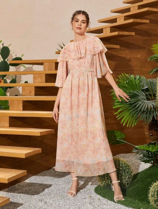 Rochie cu volane