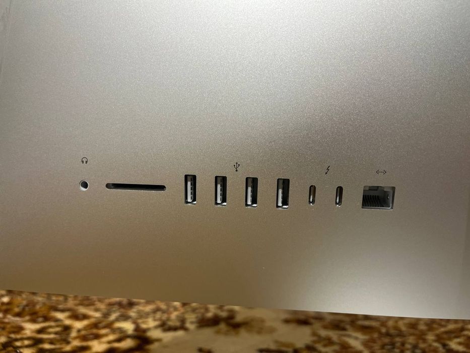 iMac состояние идеальное