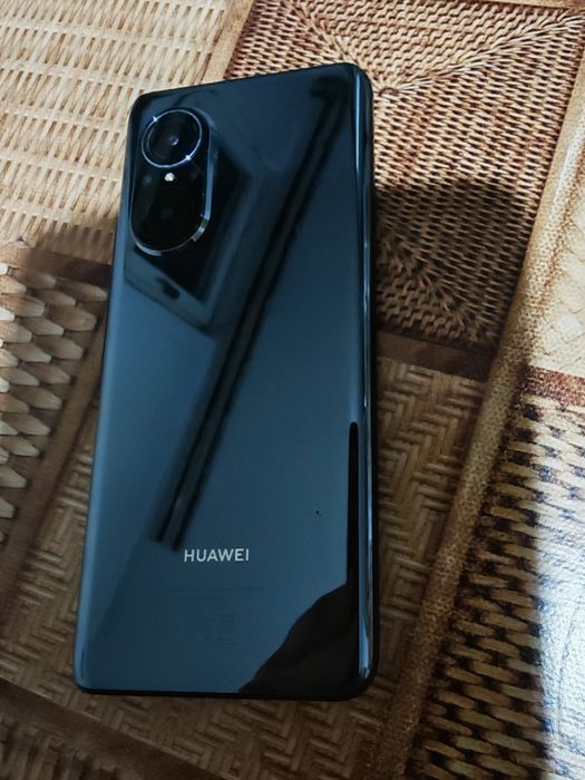 Телефон Huawei Nova 9SE