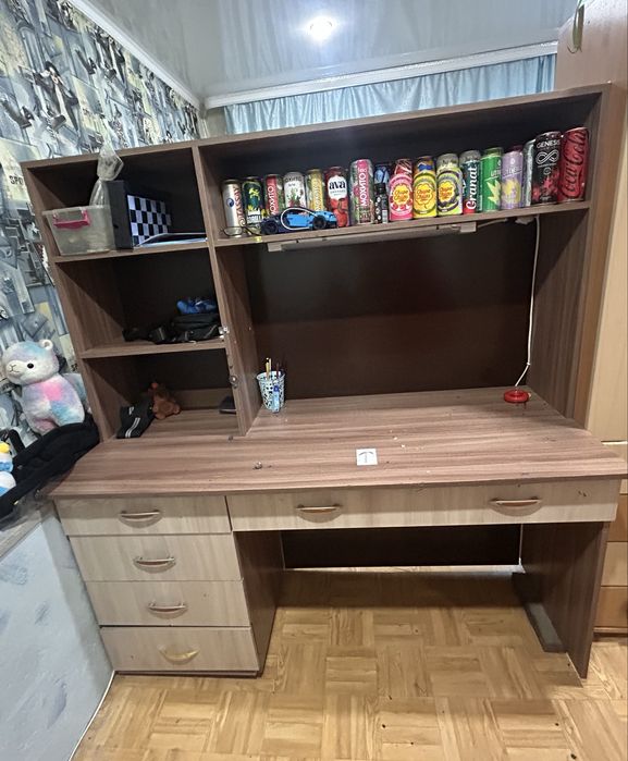 Продам письменный стол