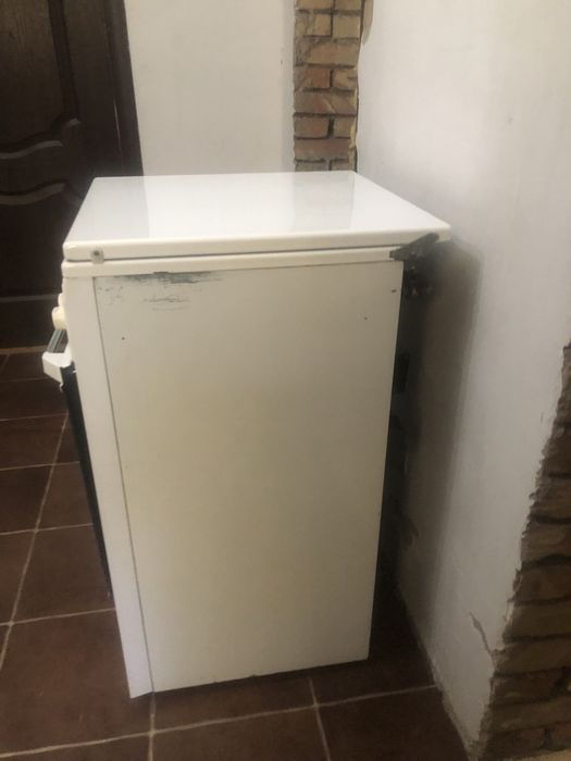 Продам газовую плиту