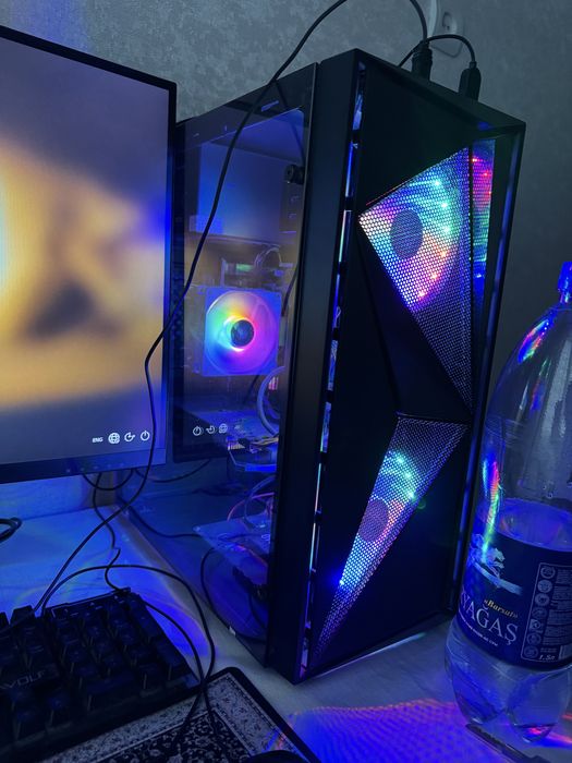 Продаю компьютер Актау игровой