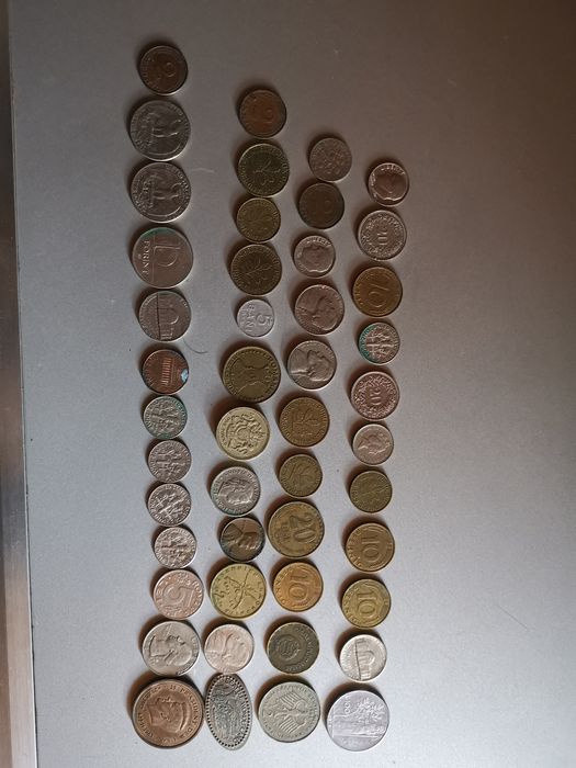 Banii colectie diferite mărci.
