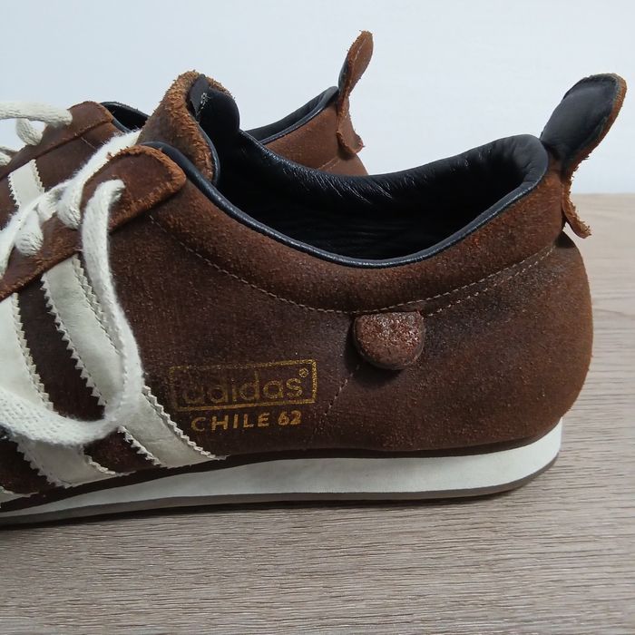 Adidas originali chile 62,an fabricatie 2004 .