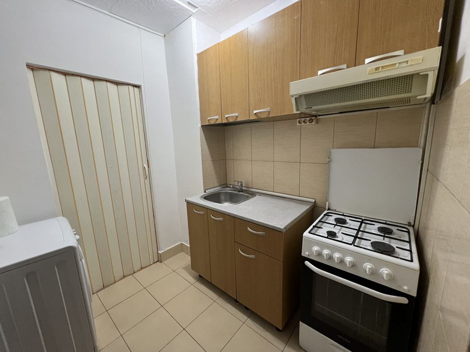 Garsoniera de inchiriat