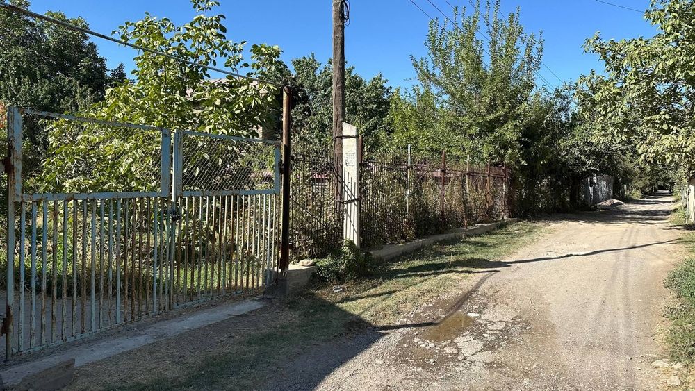 Своя Дача 9,5 сот, прохладная локация у речки Зах арык,за пос. Улугбек