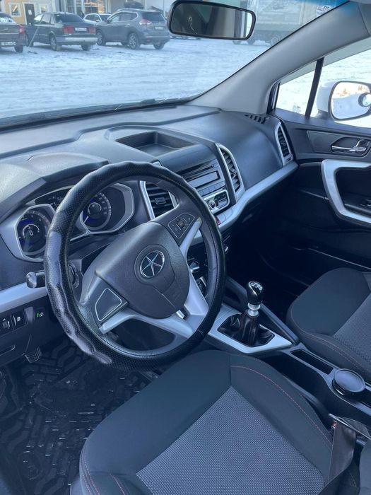 Продам jac s3. 2017г. Газ бензин