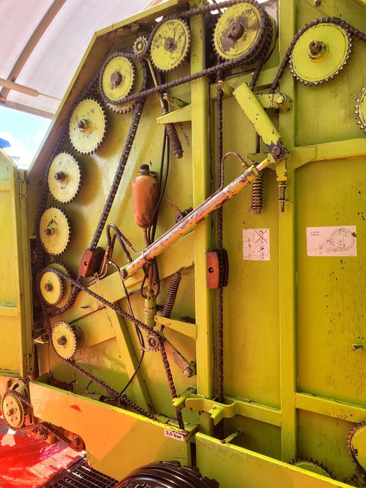 Presa Claas rollant 62