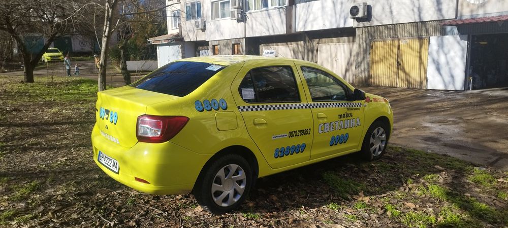 Продавам Дачия Логан