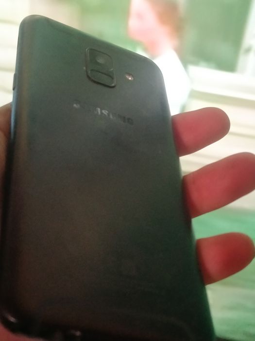 Продам сотовый телефон