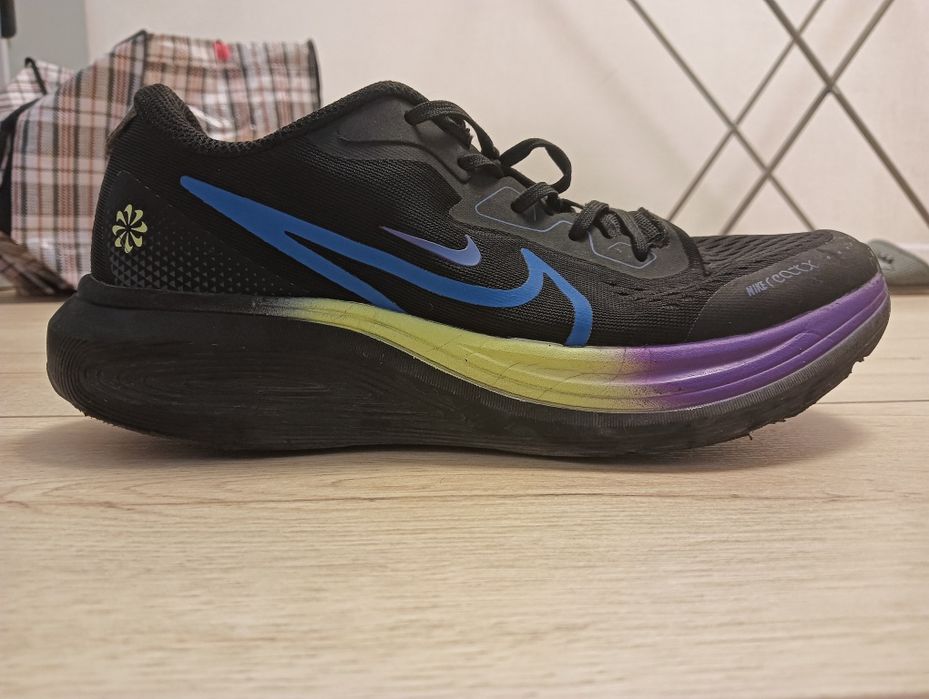 Кроссовки премиум-класса Nike ReactX высокой ароматизации