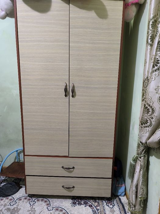 Sotiladi detskiy shkaf va kravat продам детский шкаф и кровать