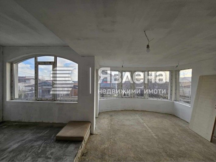 Продава се Къща в Варна, Виница - 154 кв.м за 1267 €/кв.м - Снимка #3